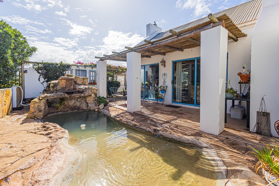 4 Bedroom Property for Sale in Blue Lagoon Western Cape